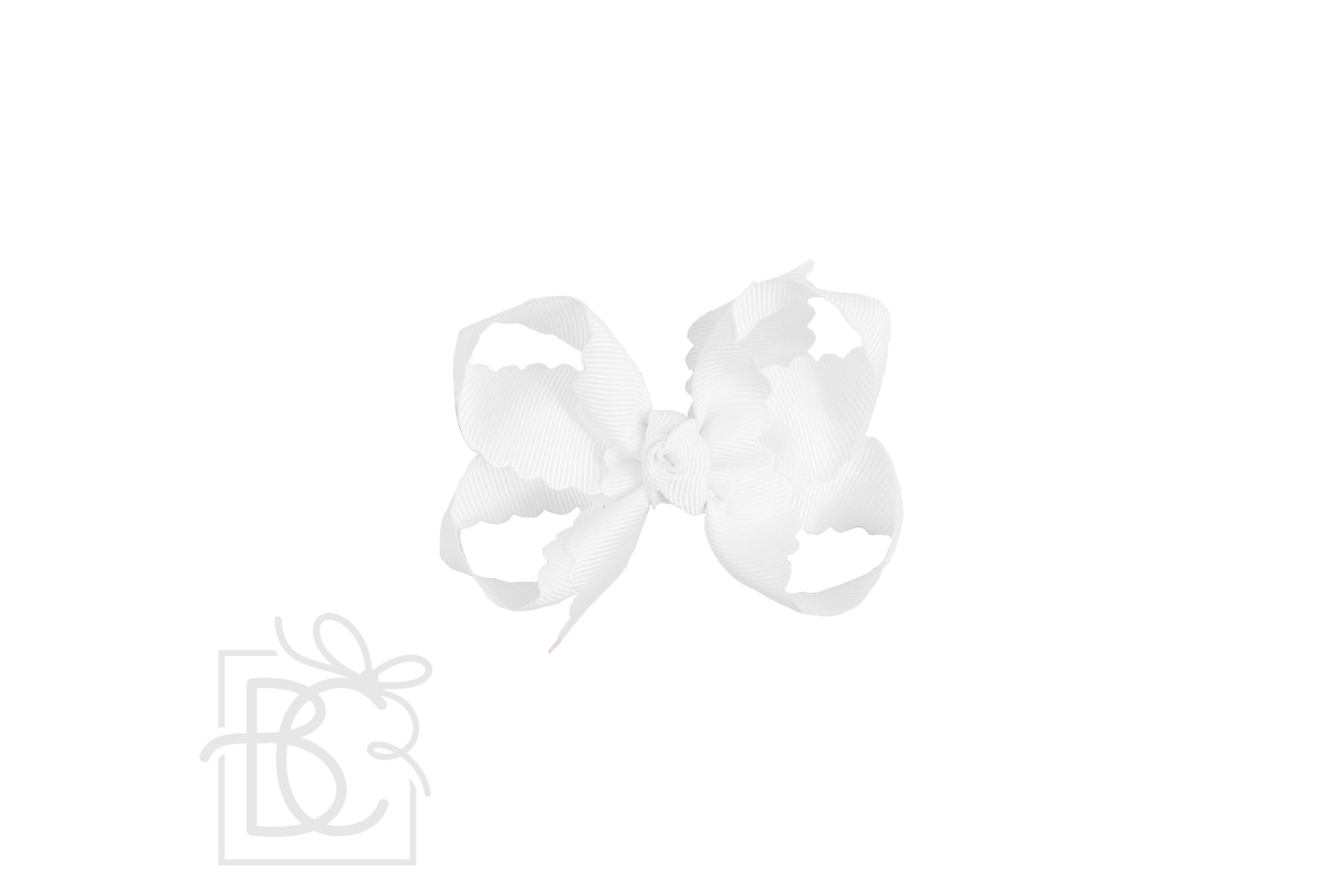 4.5" Scalloped Edge Hairbow on Alligator Clip: White