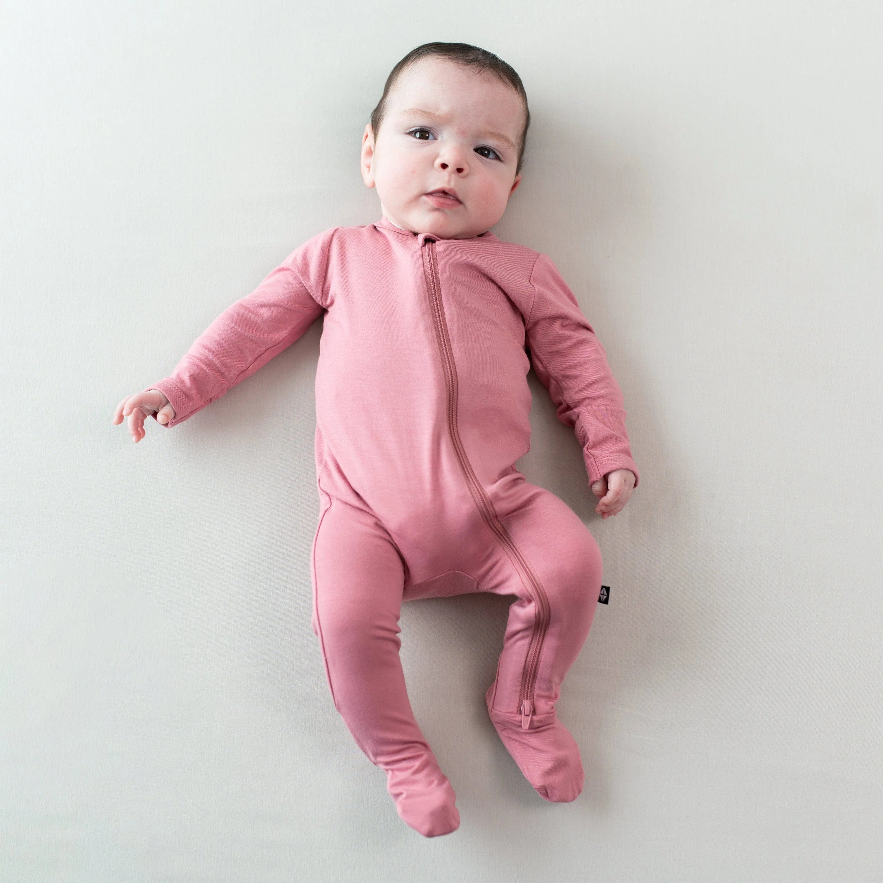 Kyte Baby Zippered Footie: Spring Solids