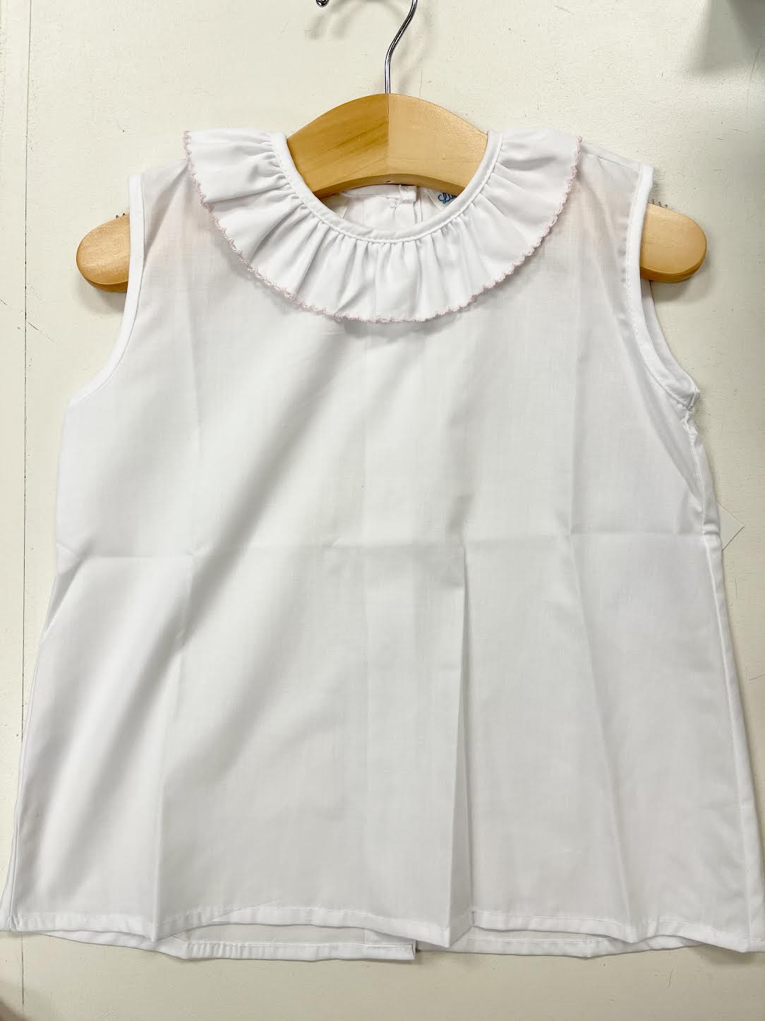 LuLu BeBe White Basic Ruffle Top