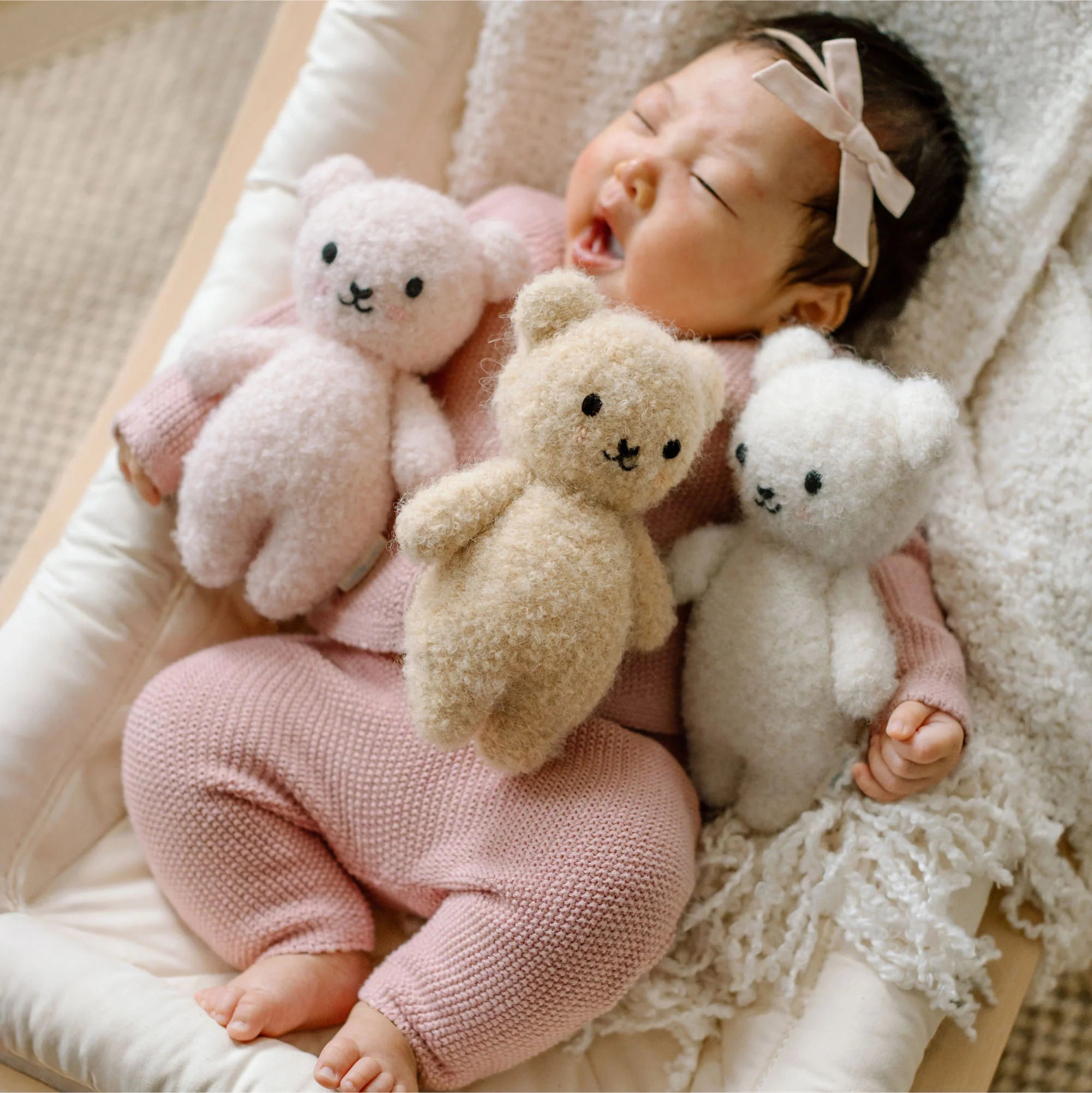 Baby Boucle Bear: Strawberry