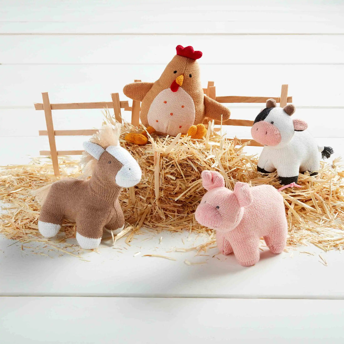 Mud Pie Farm Knit Rattle - Pig