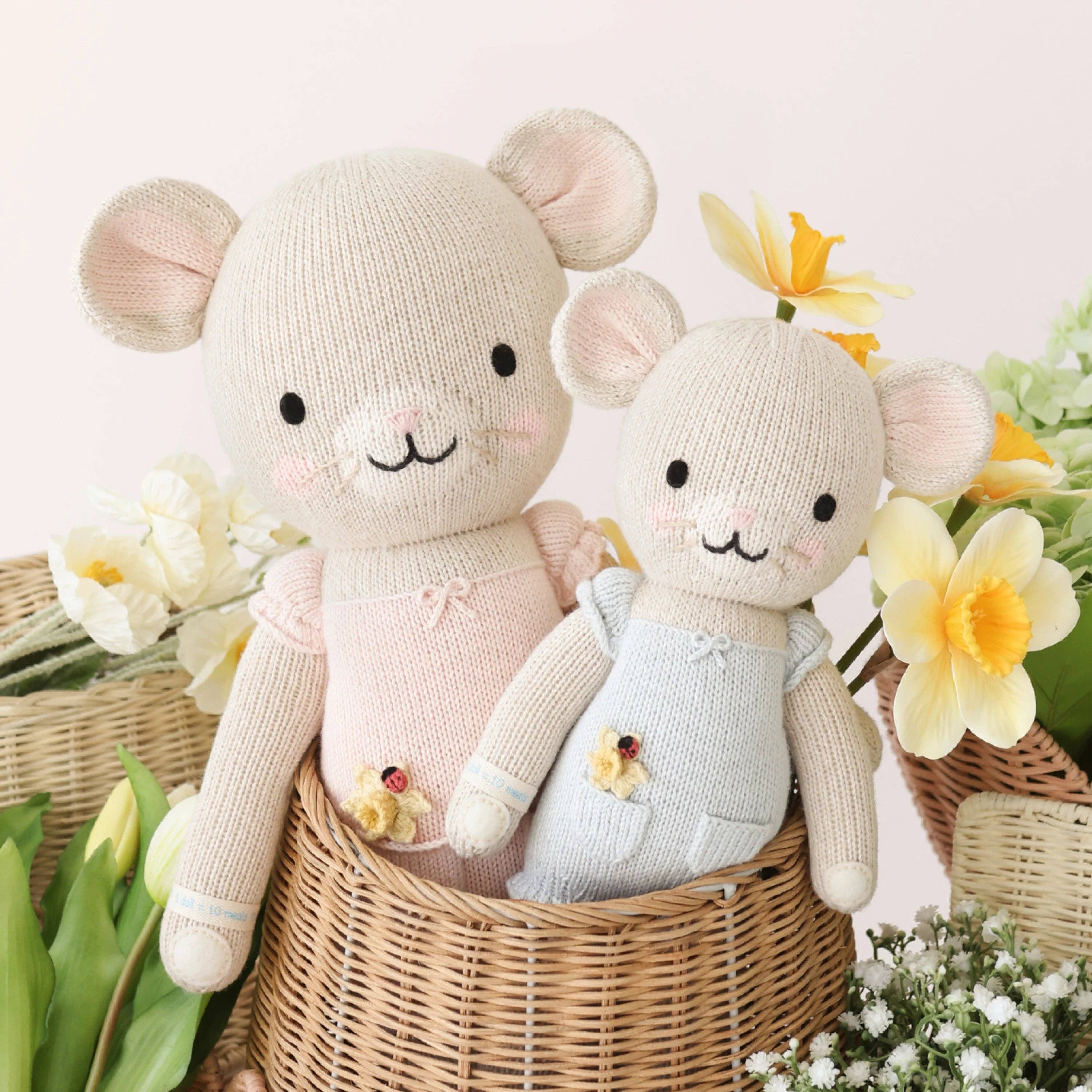 Cuddle + Kind Beatrice the Mouse (periwinkle)