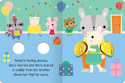 Cuddle Time: Finger Puppet Book