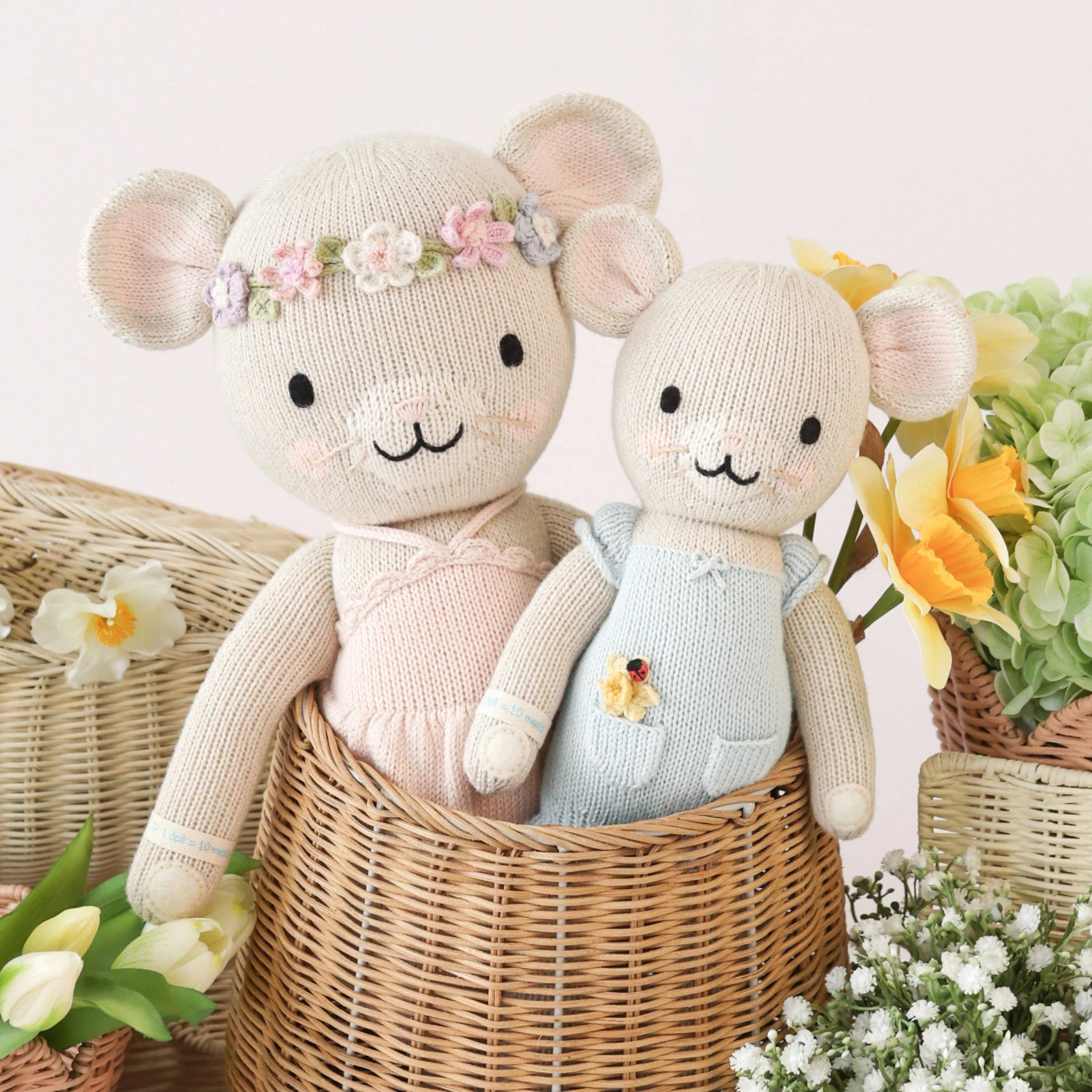Cuddle + Kind Emma the Mouse