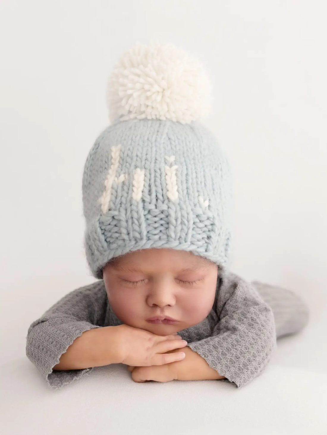 Huggalugs hi. Beanie Hat: Surf Blue