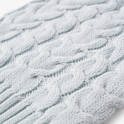 Horseshoe Cable Knit Baby Hat: Pale Blue