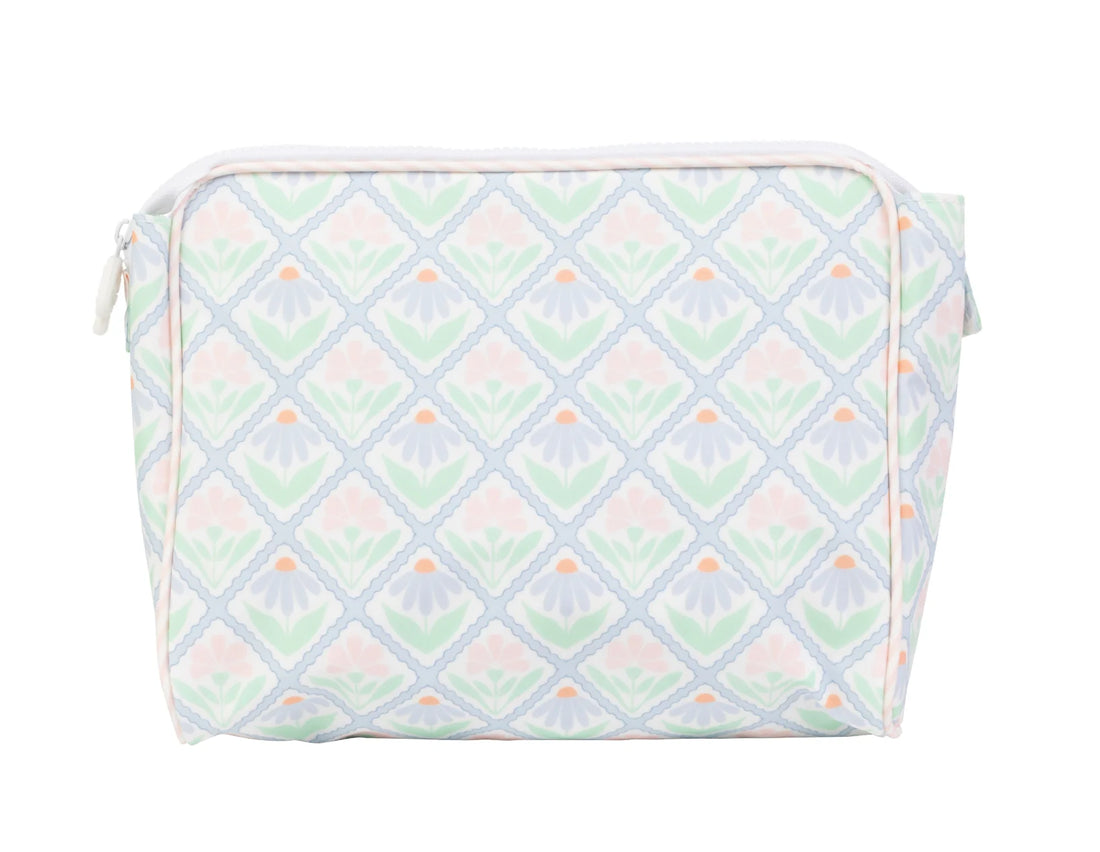 Apple of my Isla The Go Bag: Pastel Floral