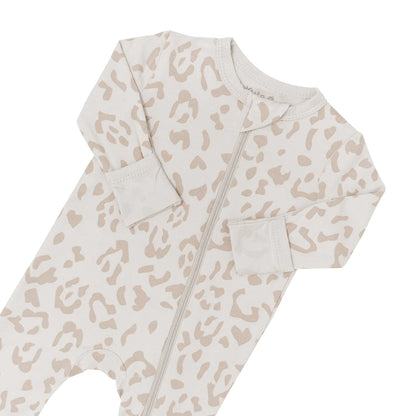 Kyte Baby Zippered Romper: Oat Leopard
