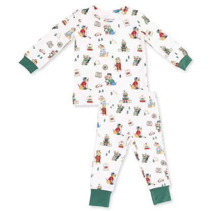 Winter Sports Dogs Green Long Sleeve Loungewear Set